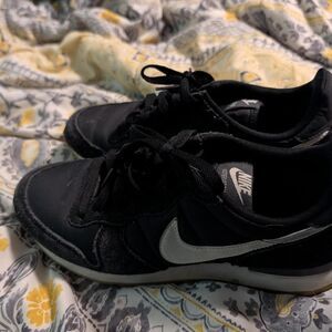 Nike Black Trainers
